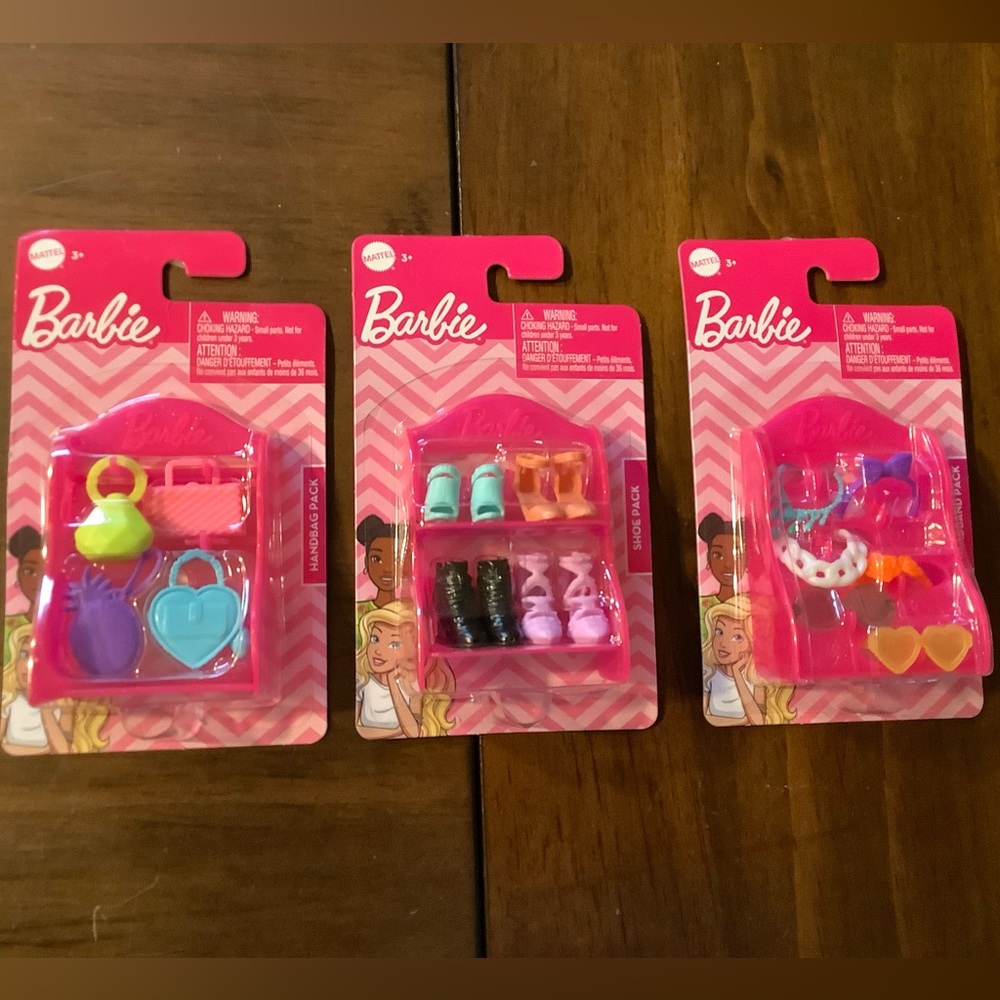 NWT Set of 3 Barbie Accessories Packs